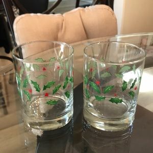 2 Holiday Holly Pattern Drinking Glasses